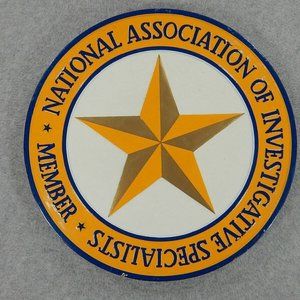 National Association Of Investigative‎ Plaque 14"